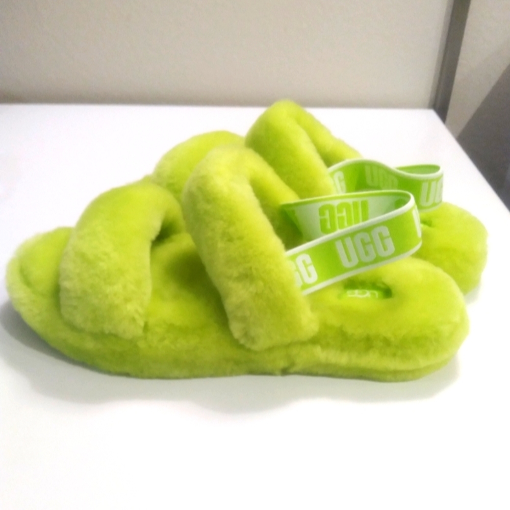 UGG Fluffy 'yeah slides "Lime Green" Size 6